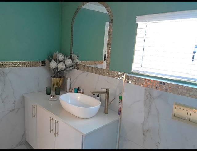3 BEDROOM HOUSE FOR SALE IN BLUFF